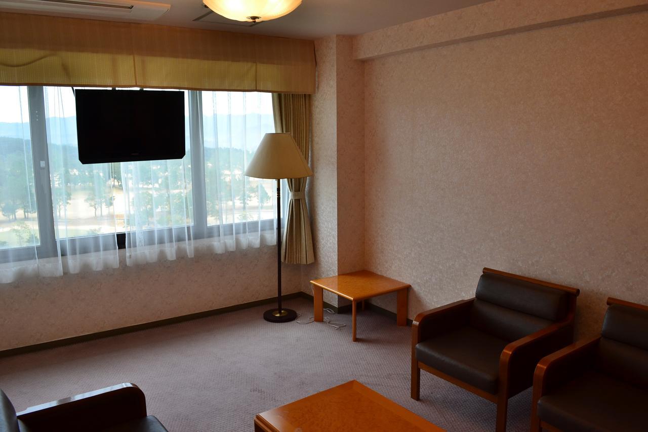 โรงแรมกรีน ฮิลล์ Satsumasendai ภายนอก รูปภาพ